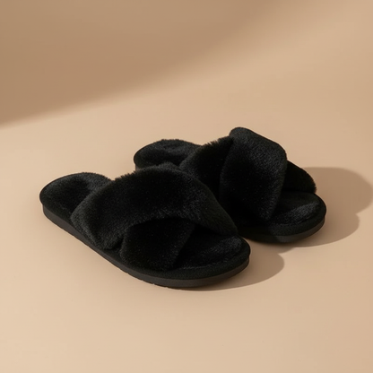 Velvéra™ Fluffy Slippers